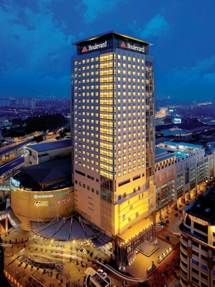 Фото отеля 1