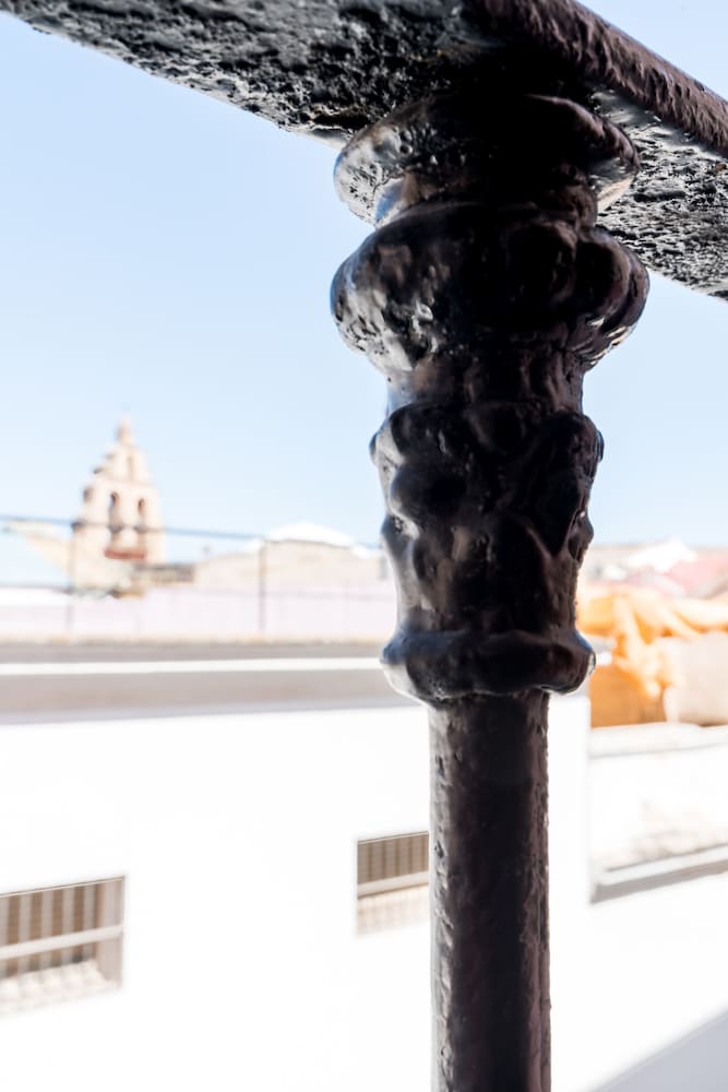 Фото Cool Sevilla Hotel