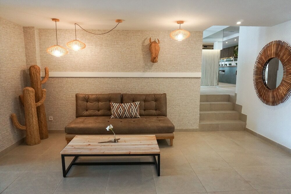 Фото Hoposa Pollentia - Adults Only