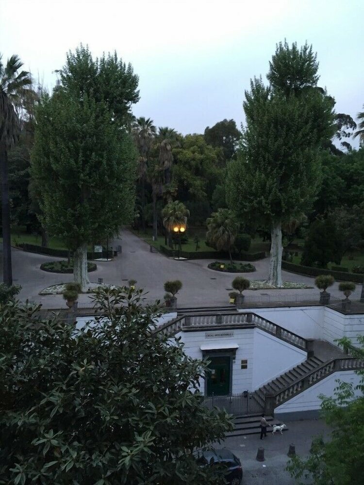 Фото B&b Napolimilionaria