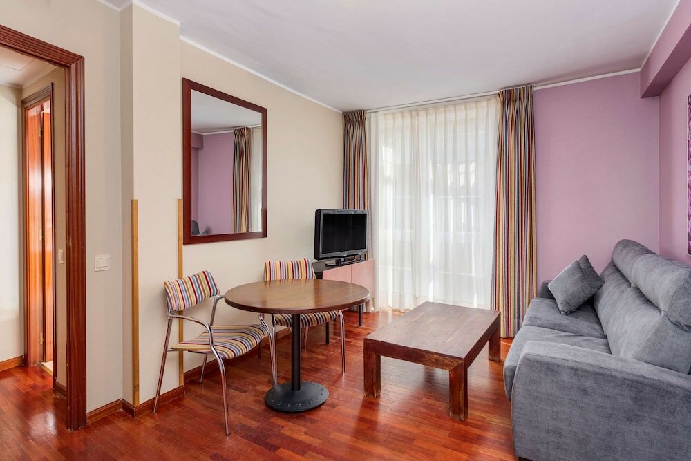 Фото Valladolid Sofía Parquesol Hotel