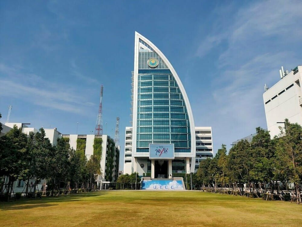 Hotel Leelawadee Modern Resort Huaykwang, Bangkok, photo