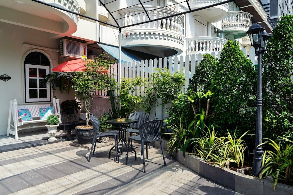 Hotel Neveu Premier Residence: Ratchada, Bangkok, photo