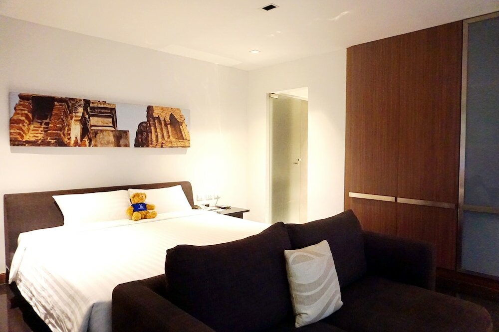 Фото S33 Compact Sukhumvit Hotel