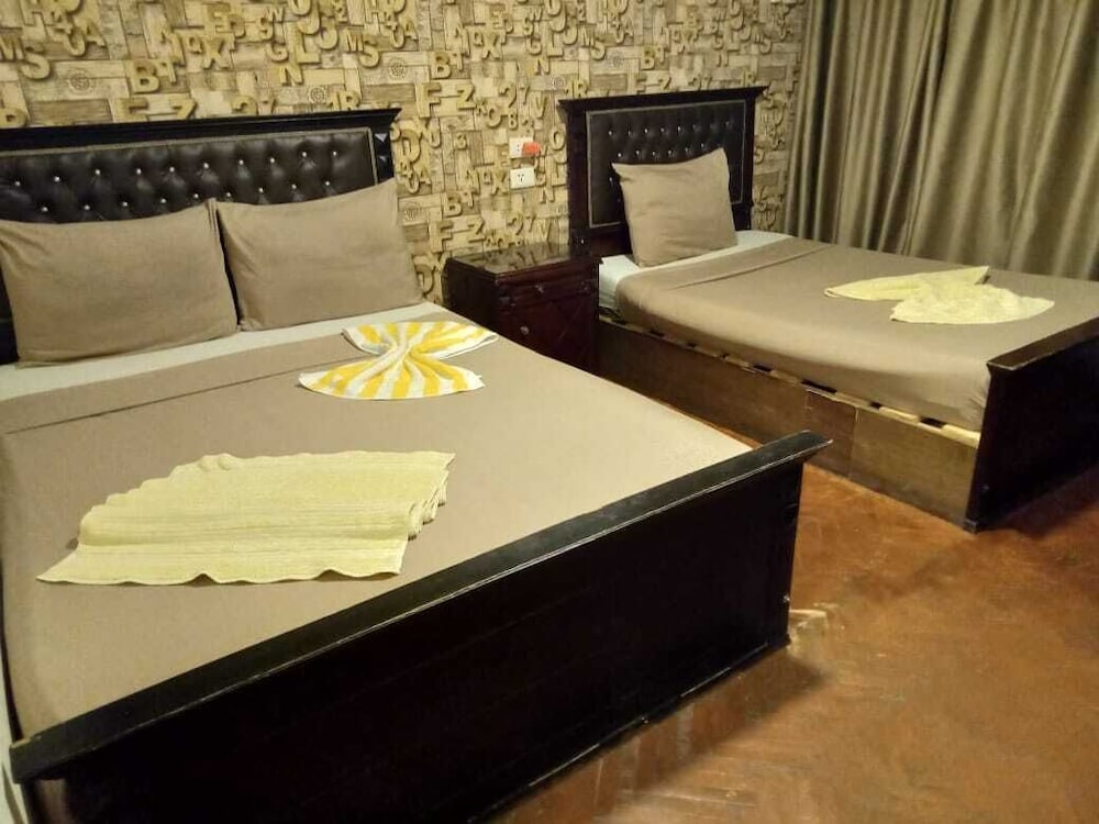 Фото Castle Hotel