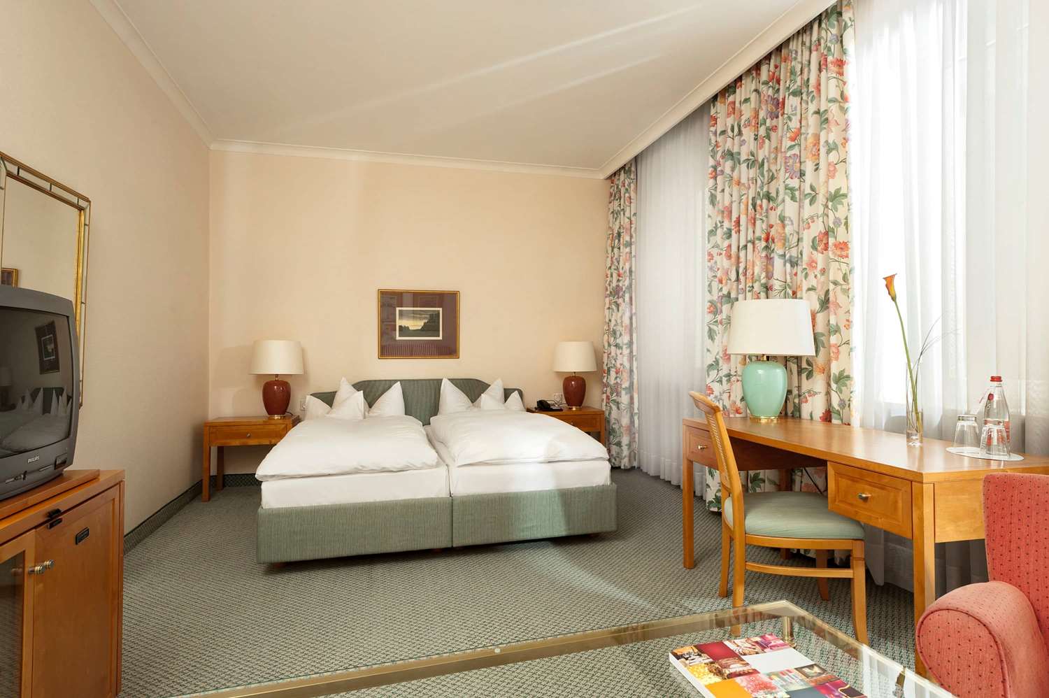 Фото Wyndham Grand Bad Reichenhall Axelmannstein