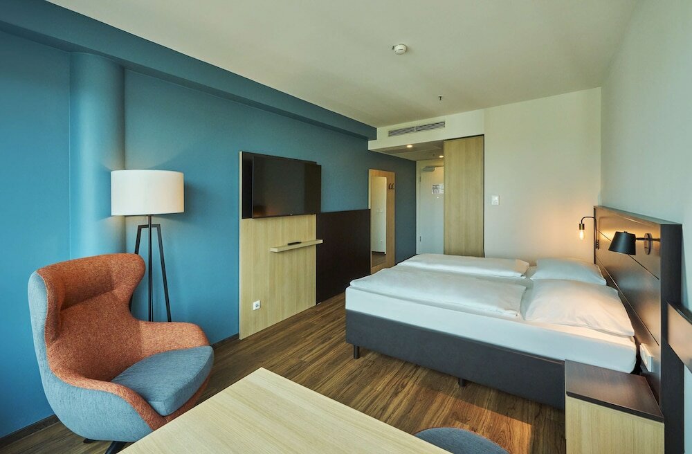 Фото Ghotel hotel & living Würzburg