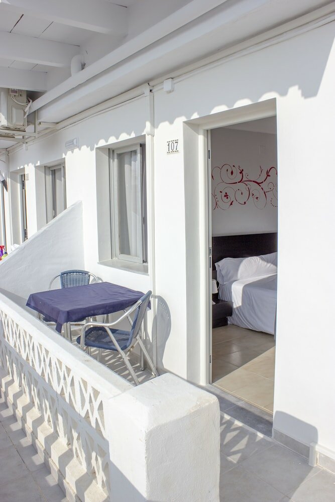 Фото Hostal Alba