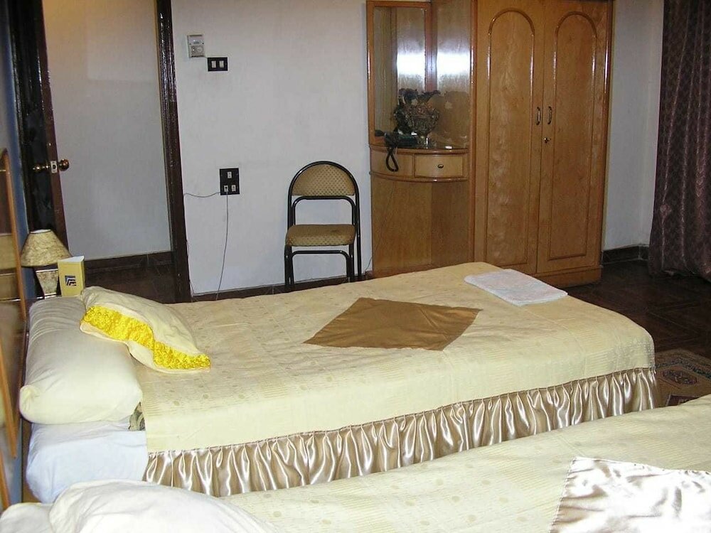 Фото High Way Hotel