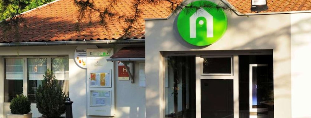 Фото Campanile - Saintes