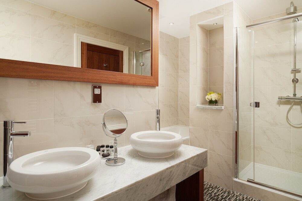 Фото Hard Days Night Hotel