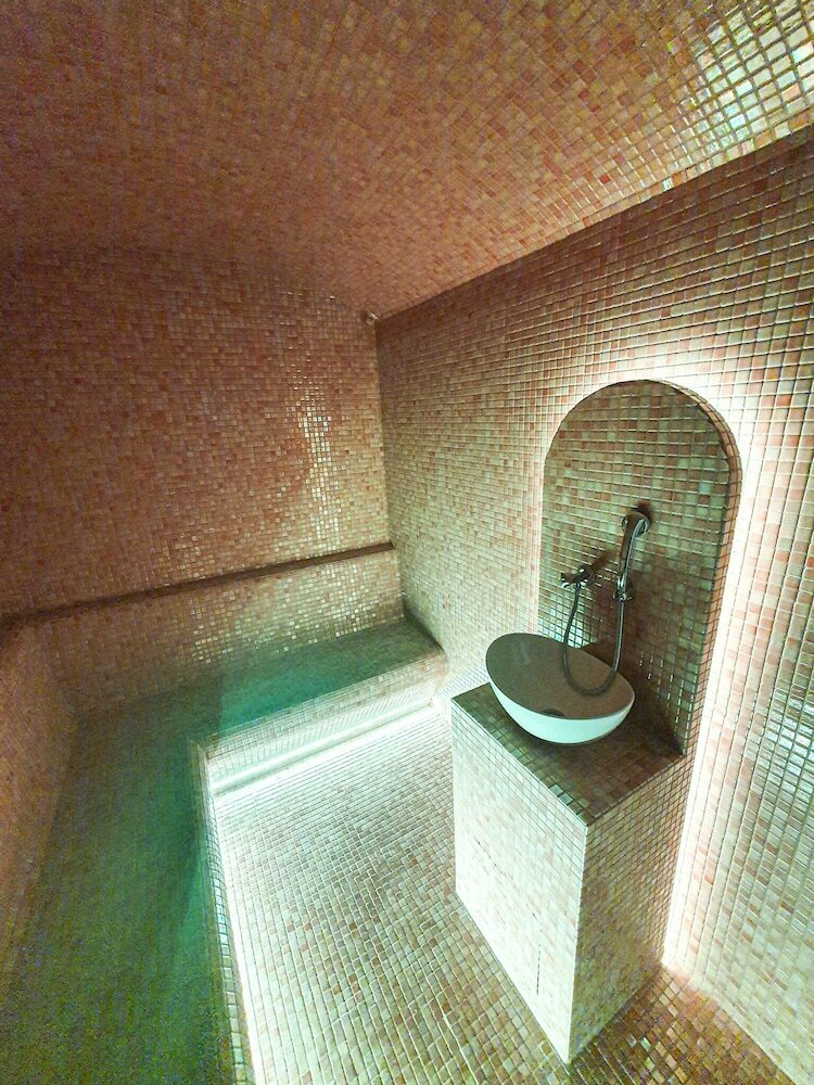 Фото Hotel Brotnjo