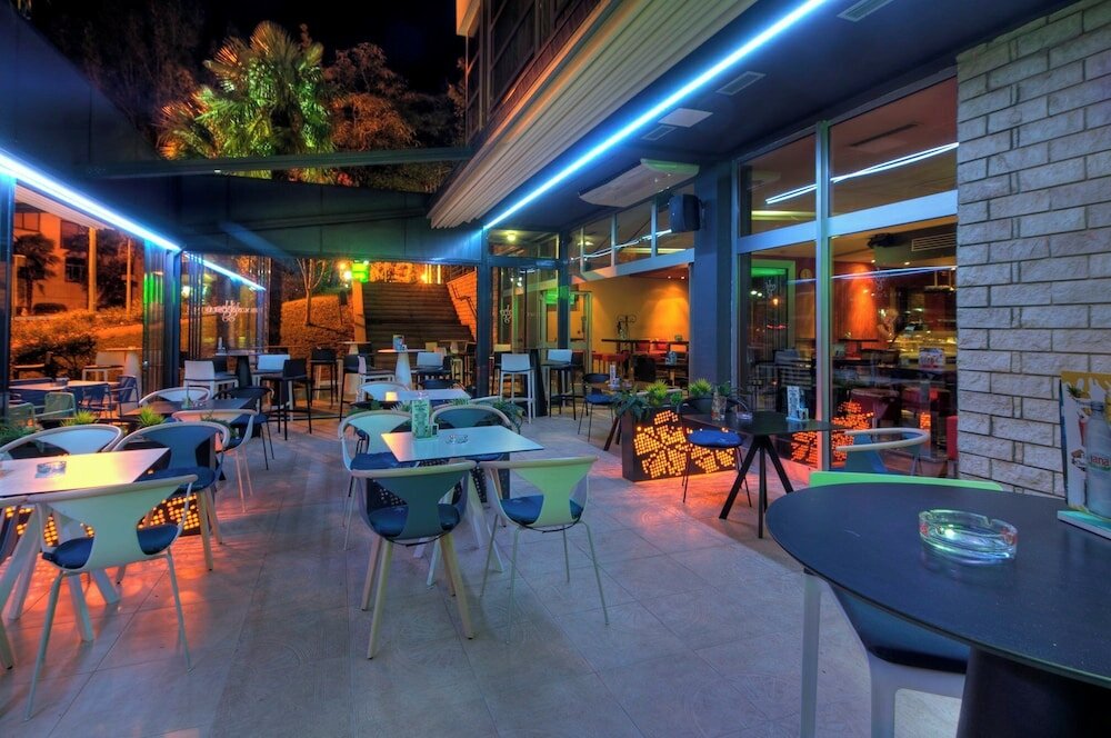 Фото Hotel Brotnjo