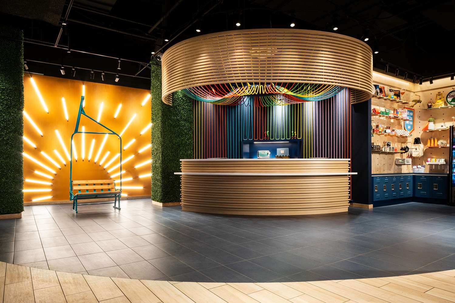 Фото The Curtis Denver - a DoubleTree by Hilton Hotel