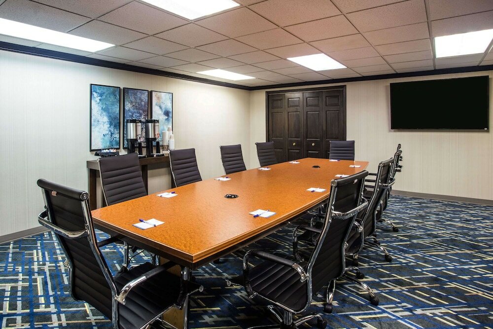 Фото Baymont by Wyndham Madison West/Middleton Wi West