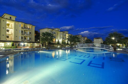 Гостиница Sealight Family Club в Кушадасы