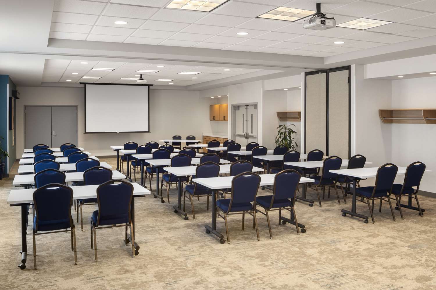 Фото Hilton Garden Inn Spokane Airport