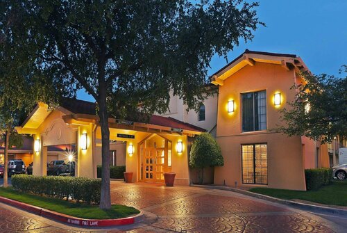 Гостиница La Quinta Inn by Wyndham Amarillo Mid-City в Амарилло