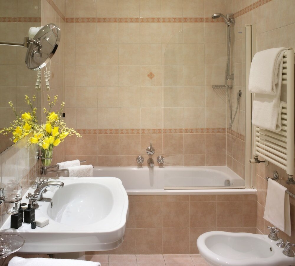 Фото Sina Maria Luigia