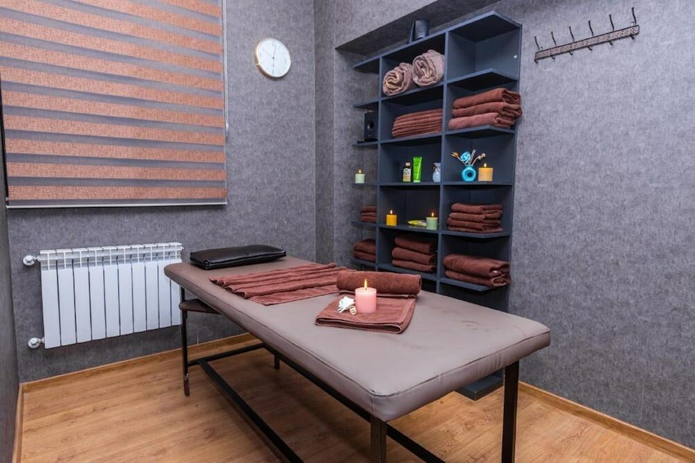 Фото Grand Midway Hotel Baku