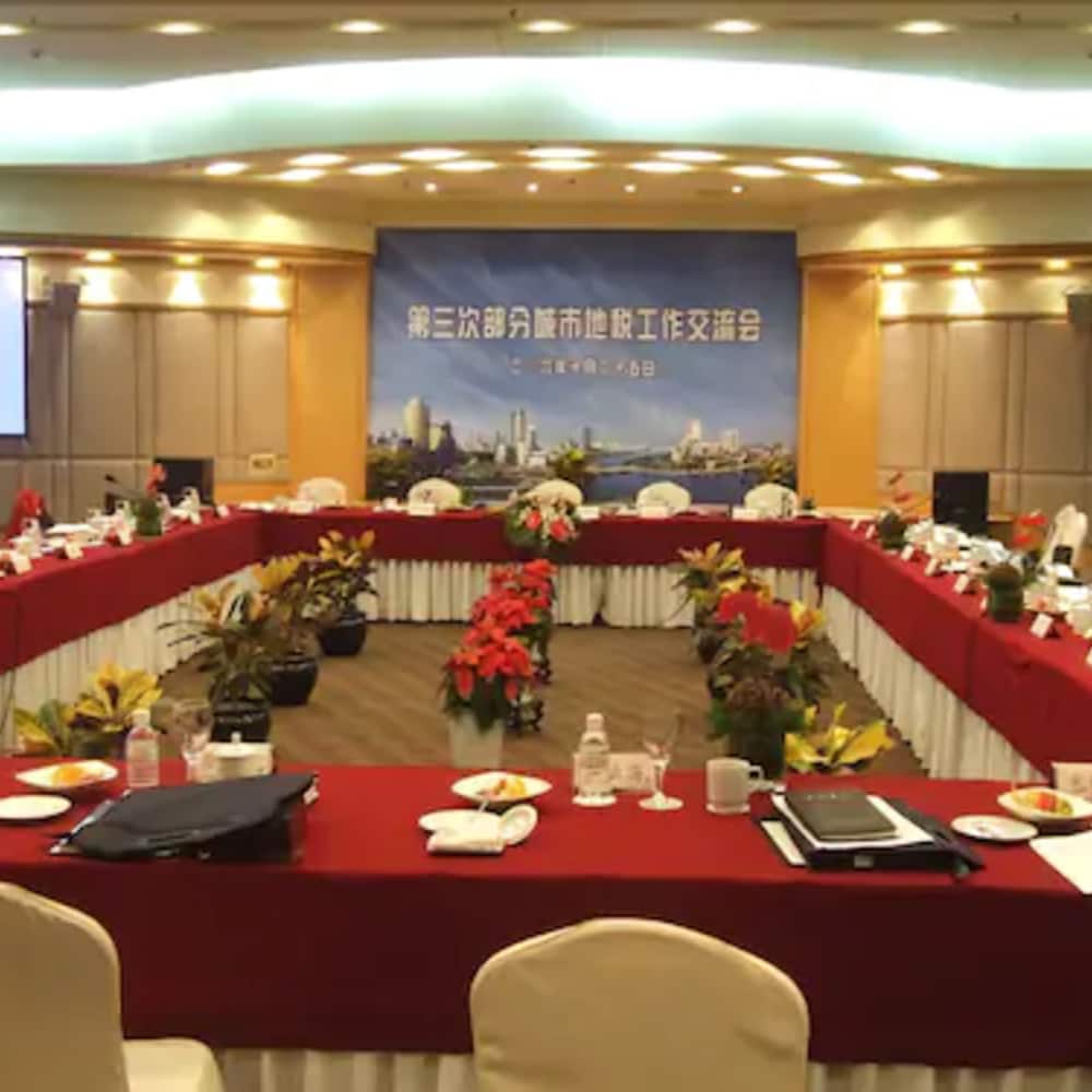 Фото Ningbo Nanyuan Hotel