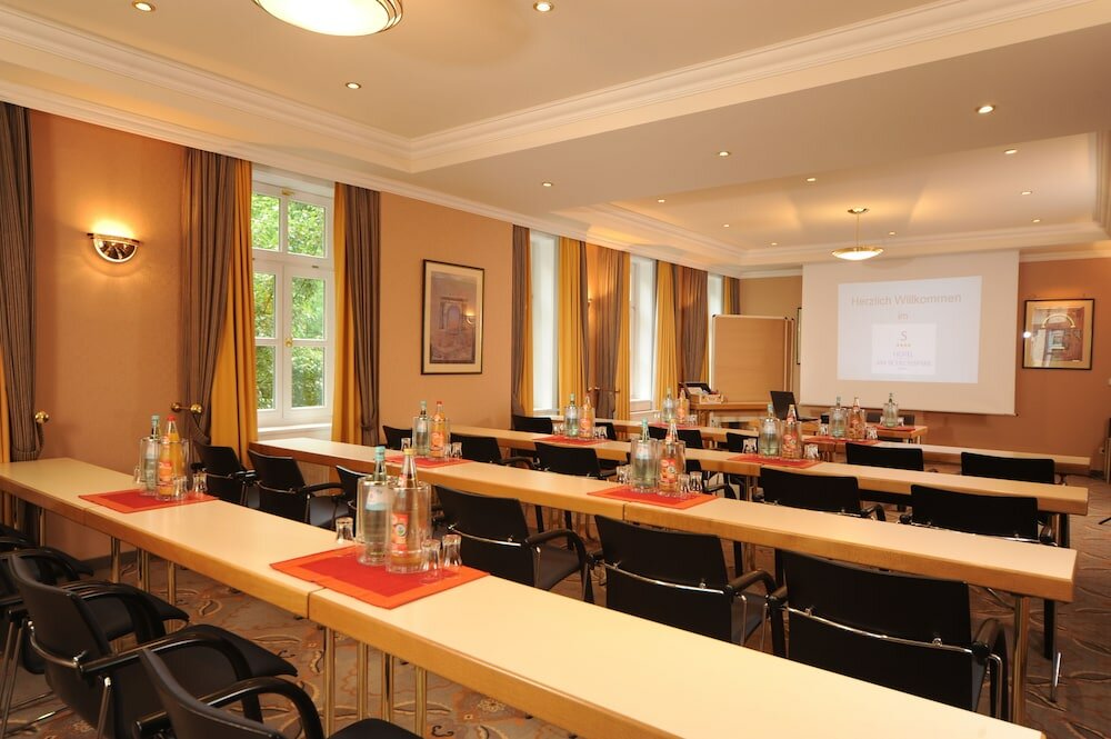 Фото Hotel Am Schlosspark