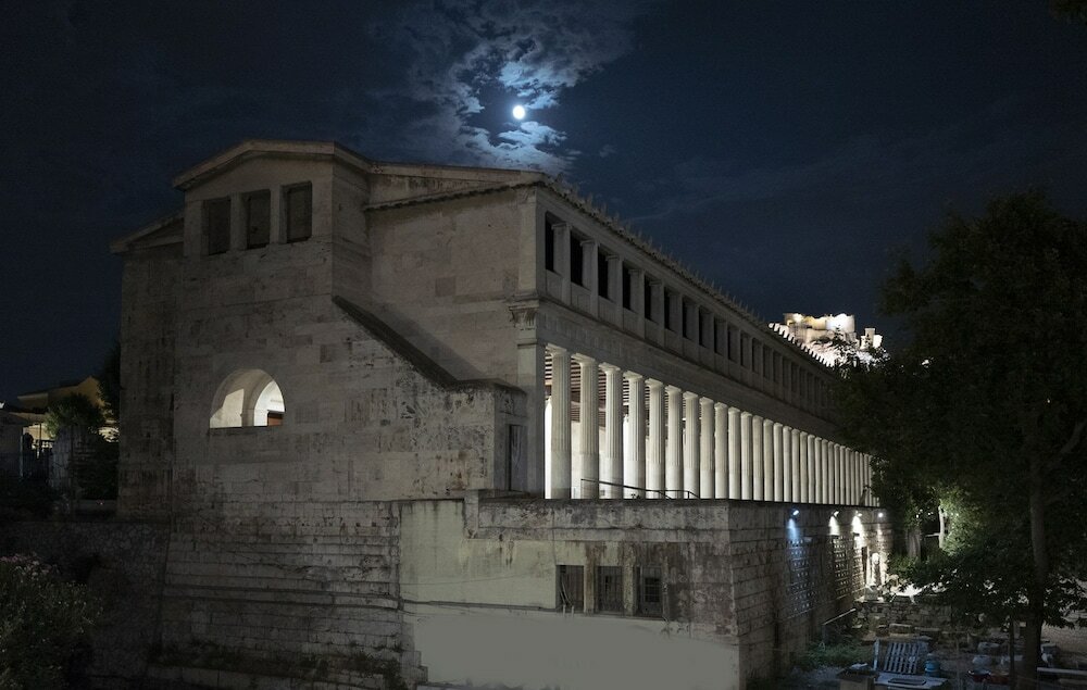 Фото Athens Market Portait