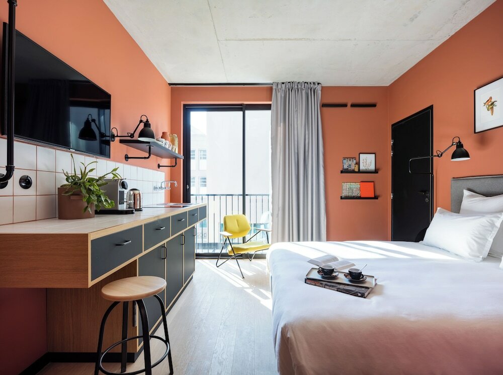 Фото Deskopolitan House