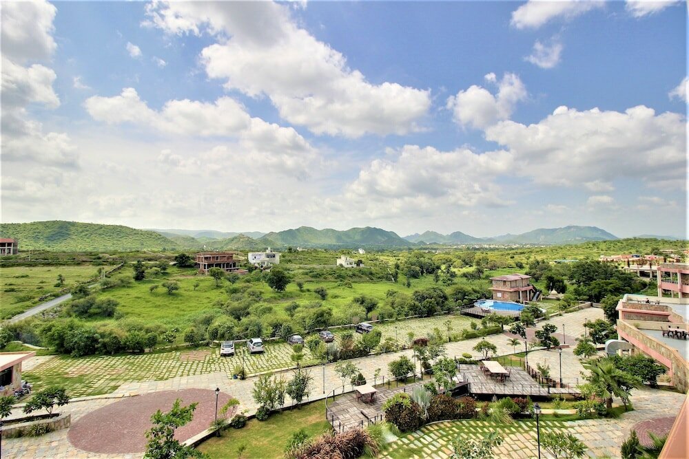 Фото Palm Valley Svasti Resort