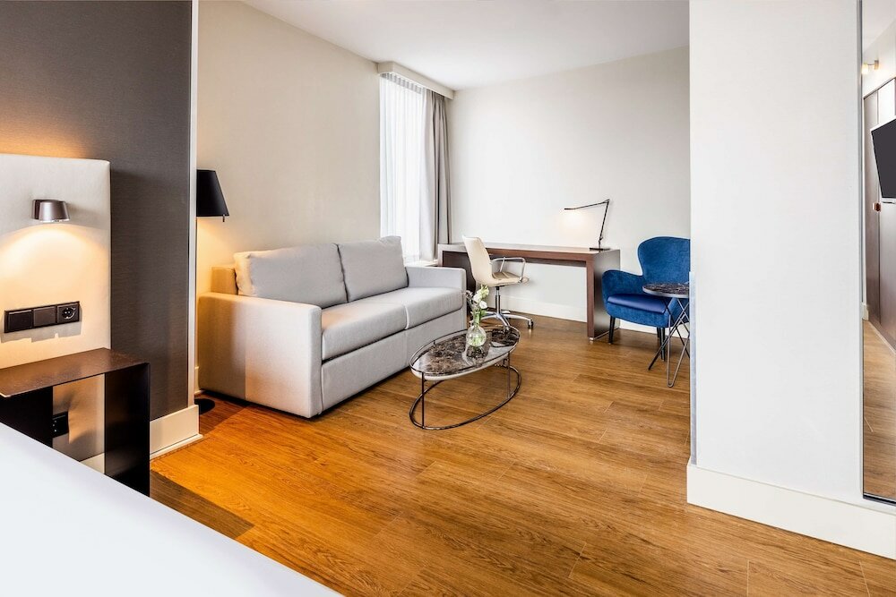 Фото Nh Amsterdam Caransa