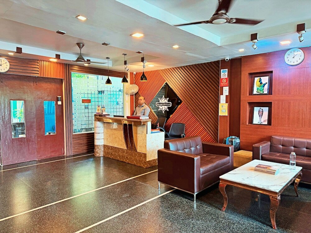 Фото The Oakland Plaza by Orion Hotels