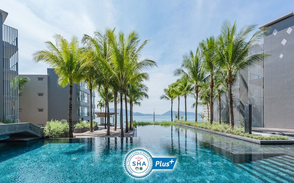 Фото Oceanfront Beach Resort