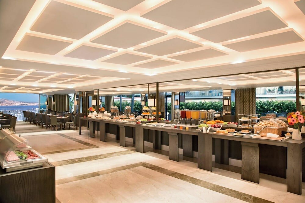 Фото Renaissance Naples Hotel Mediterraneo