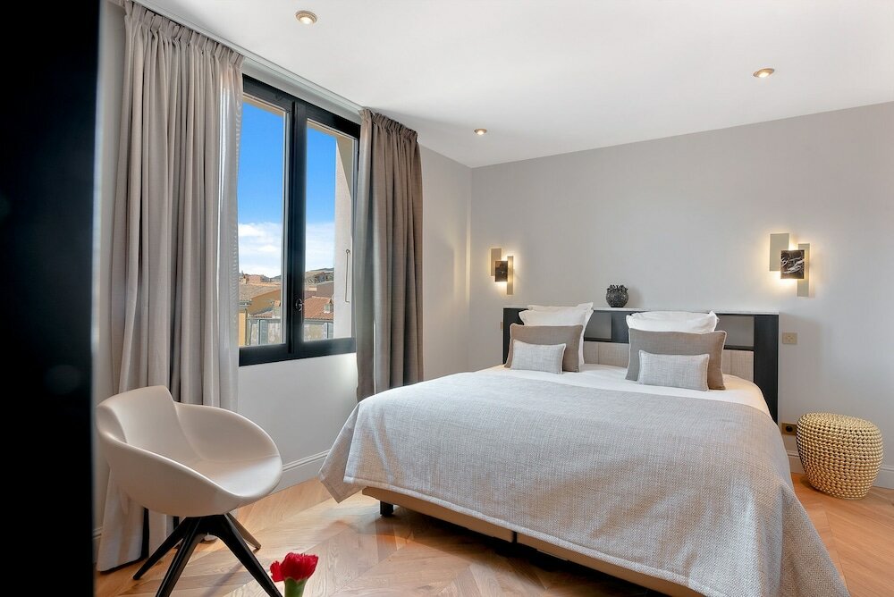 Фото Hotel San Carlu Citadelle