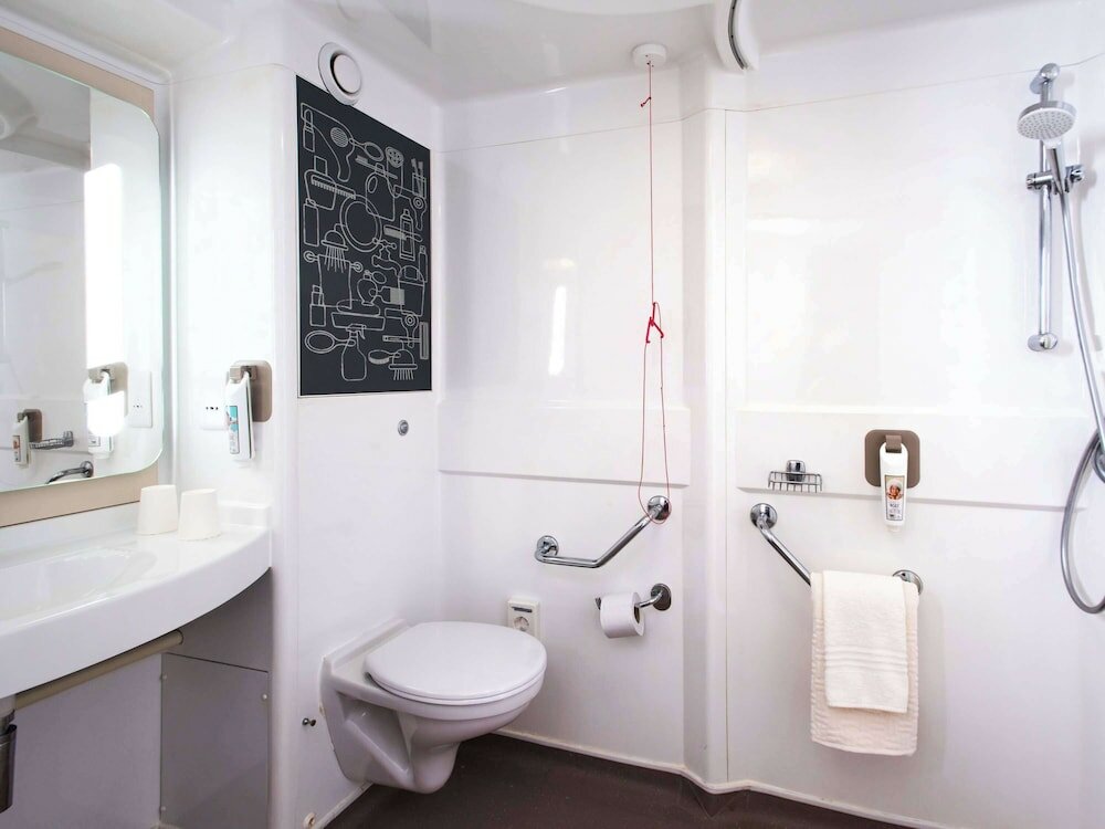 Фото Ibis Sheffield City