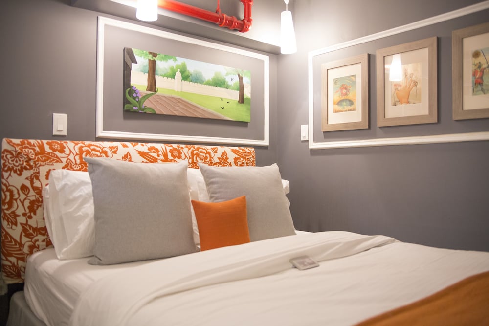 Фото The Box House Hotel