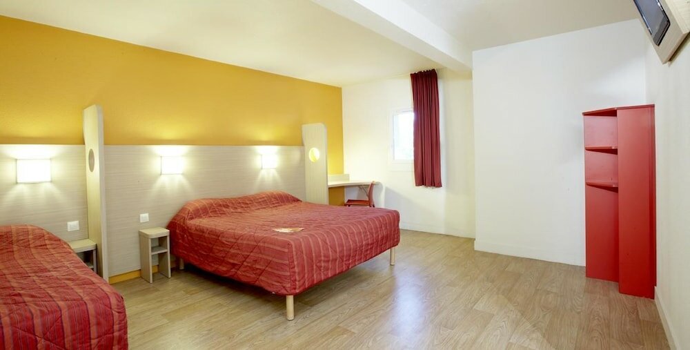 Фото Hotel Premiere Classe Pau Est Bizanos