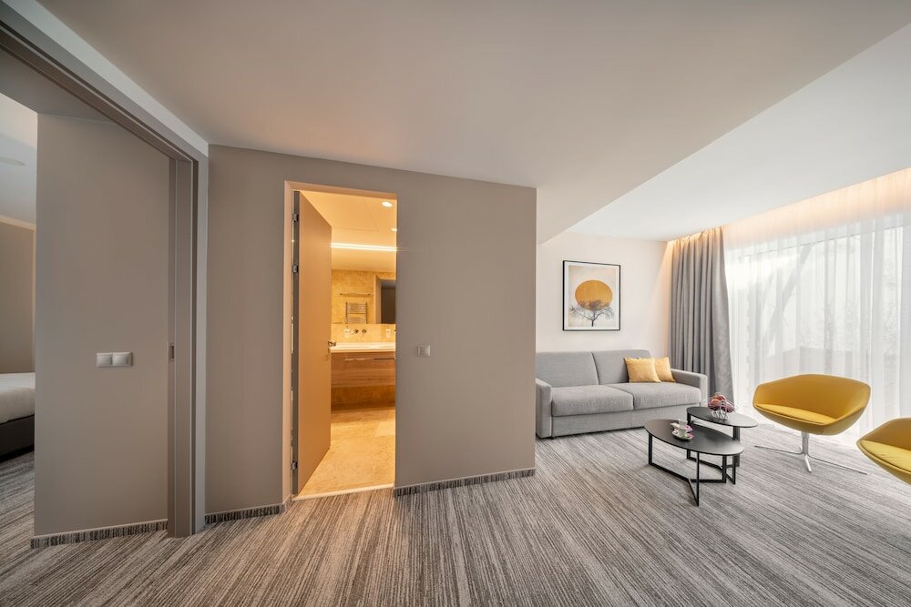 Фото Hotel Cube Prague