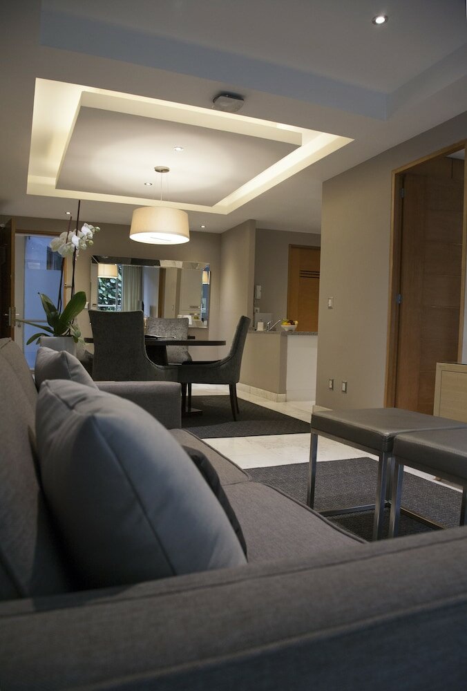 Фото Pennsylvania Suites