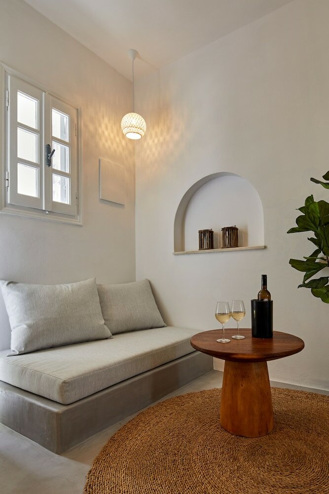 Фото Symmetry Suites