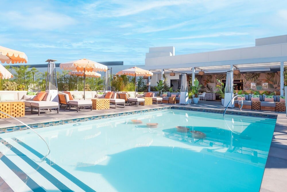 Фото The Shay, a Destination by Hyatt Hotel