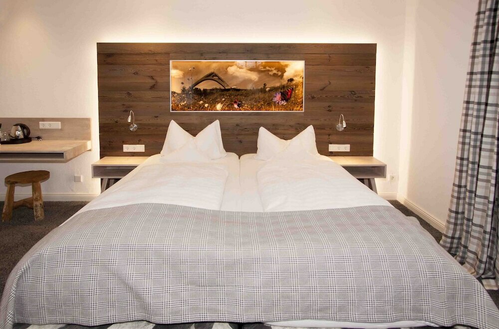 Фото Hotel Nuhnetal