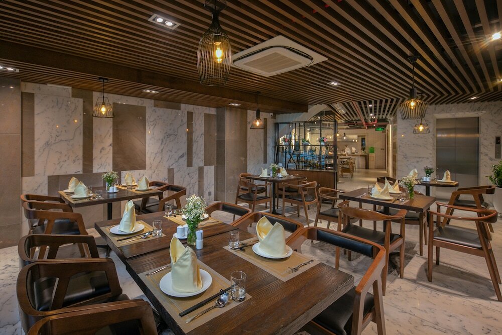 Фото Avora Hotel