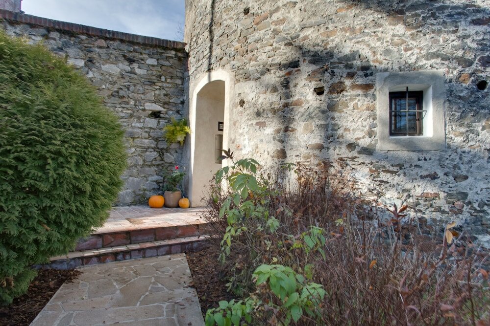 Фото Krumlov Tower