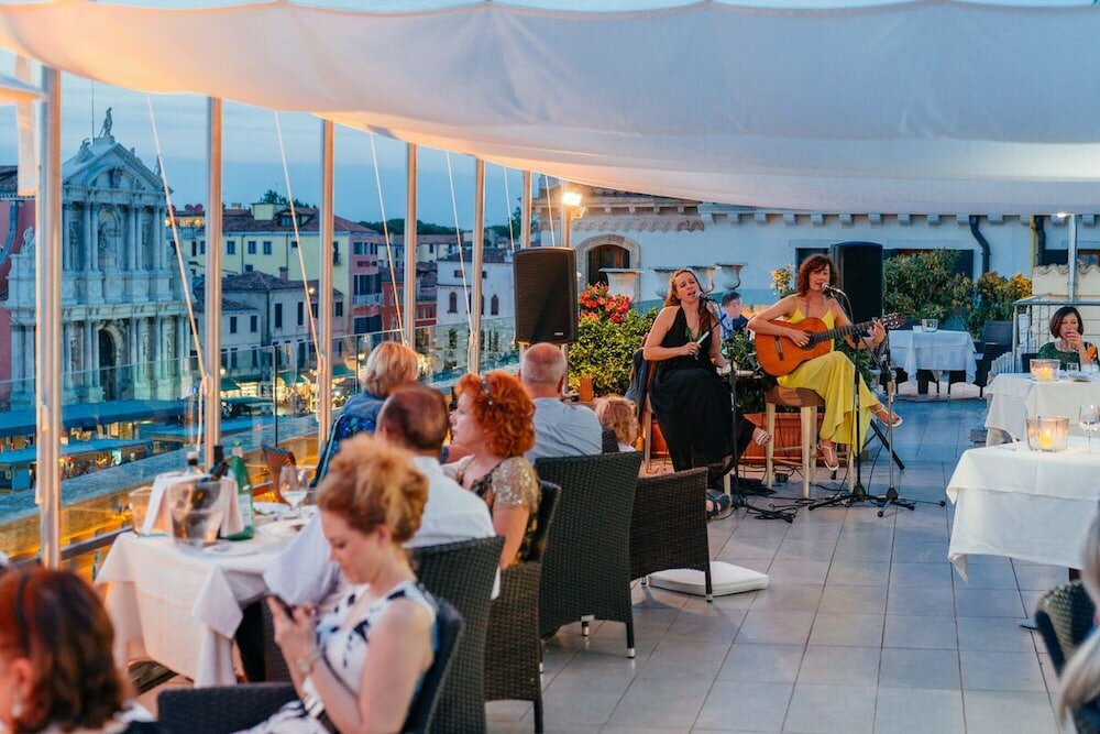 Фото Hotel Carlton on the Grand Canal