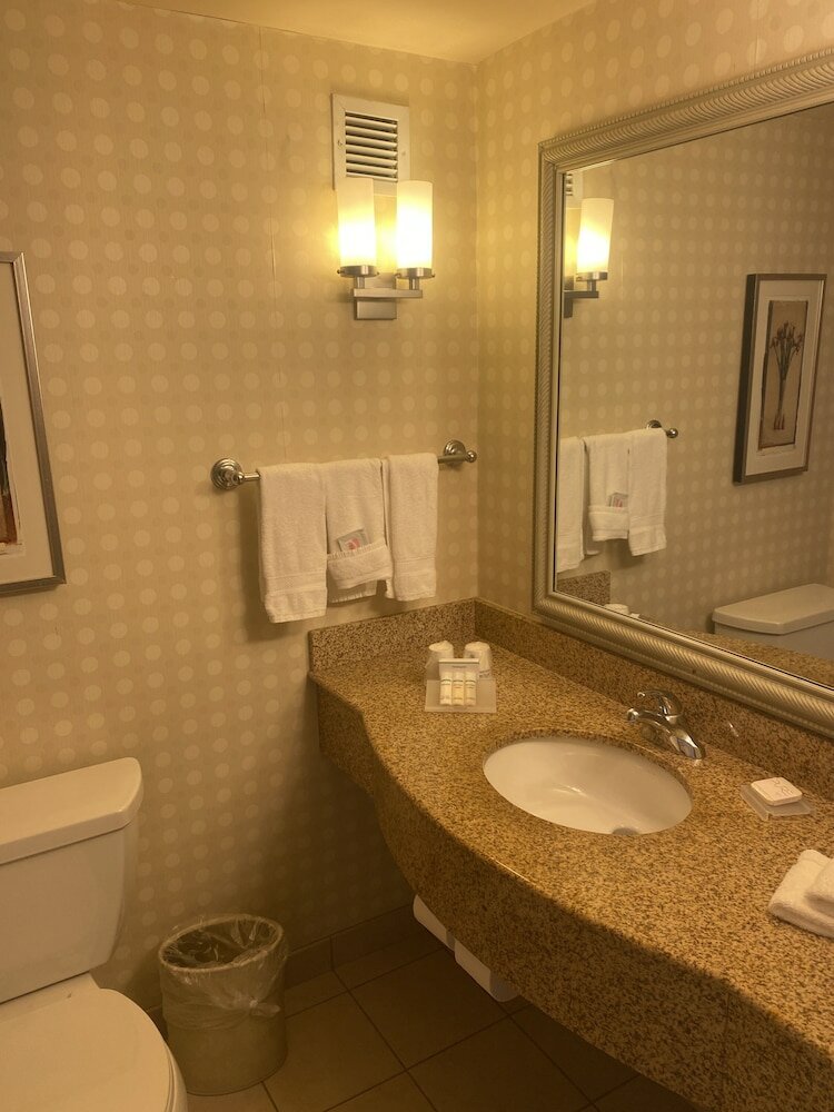 Фото Hilton Garden Inn Palmdale