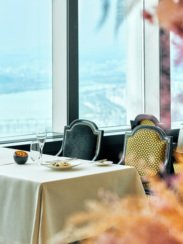 Фото Signiel Seoul