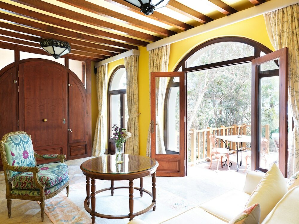 Фото La Maison Bleue