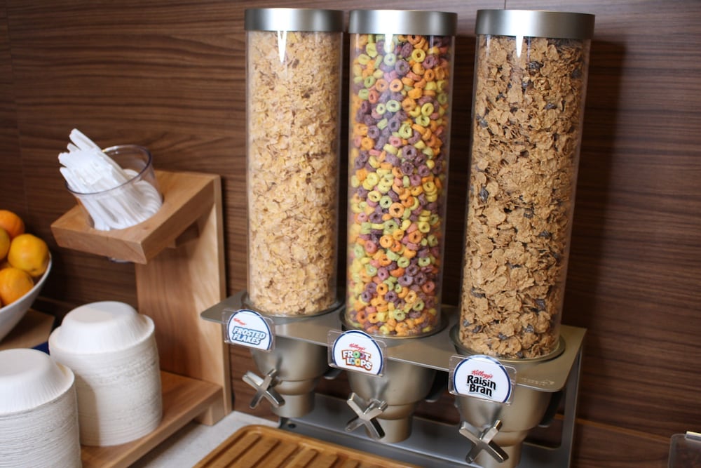 Фото Holiday Inn Express & Suites Spruce Grove - Stony Plain, an Ihg Hotel