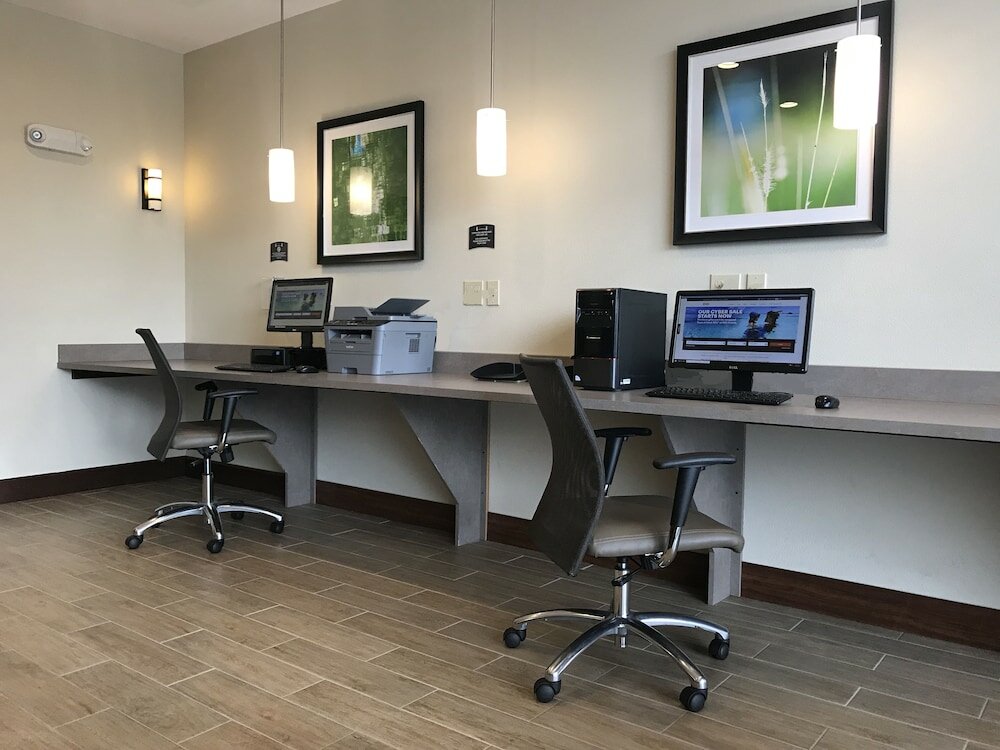 Фото Staybridge Suites Seattle - Fremont, an Ihg Hotel